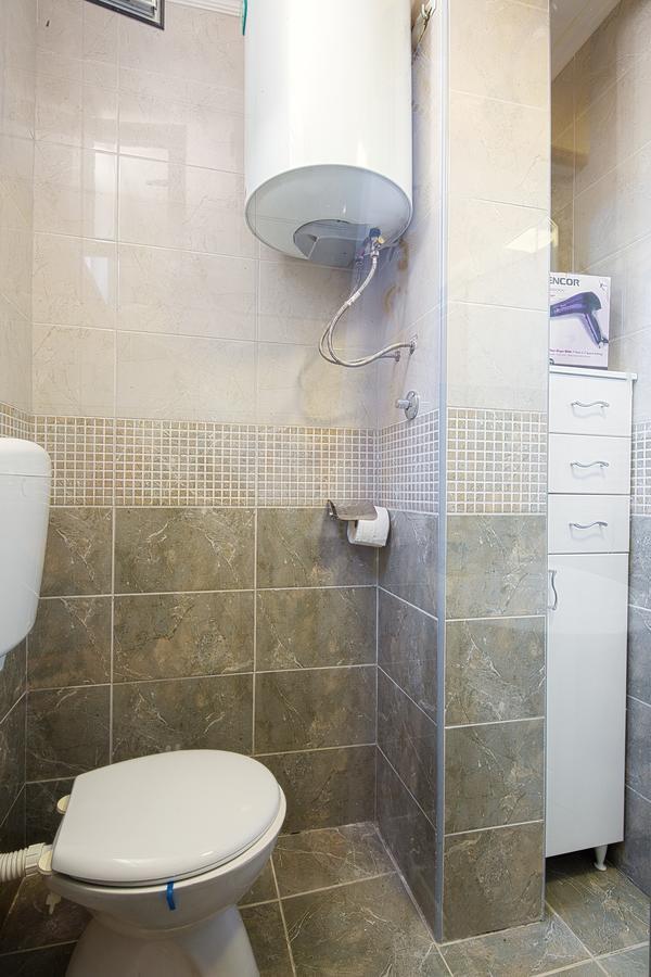Apartman Kunjic Kotor Regione Esterno foto