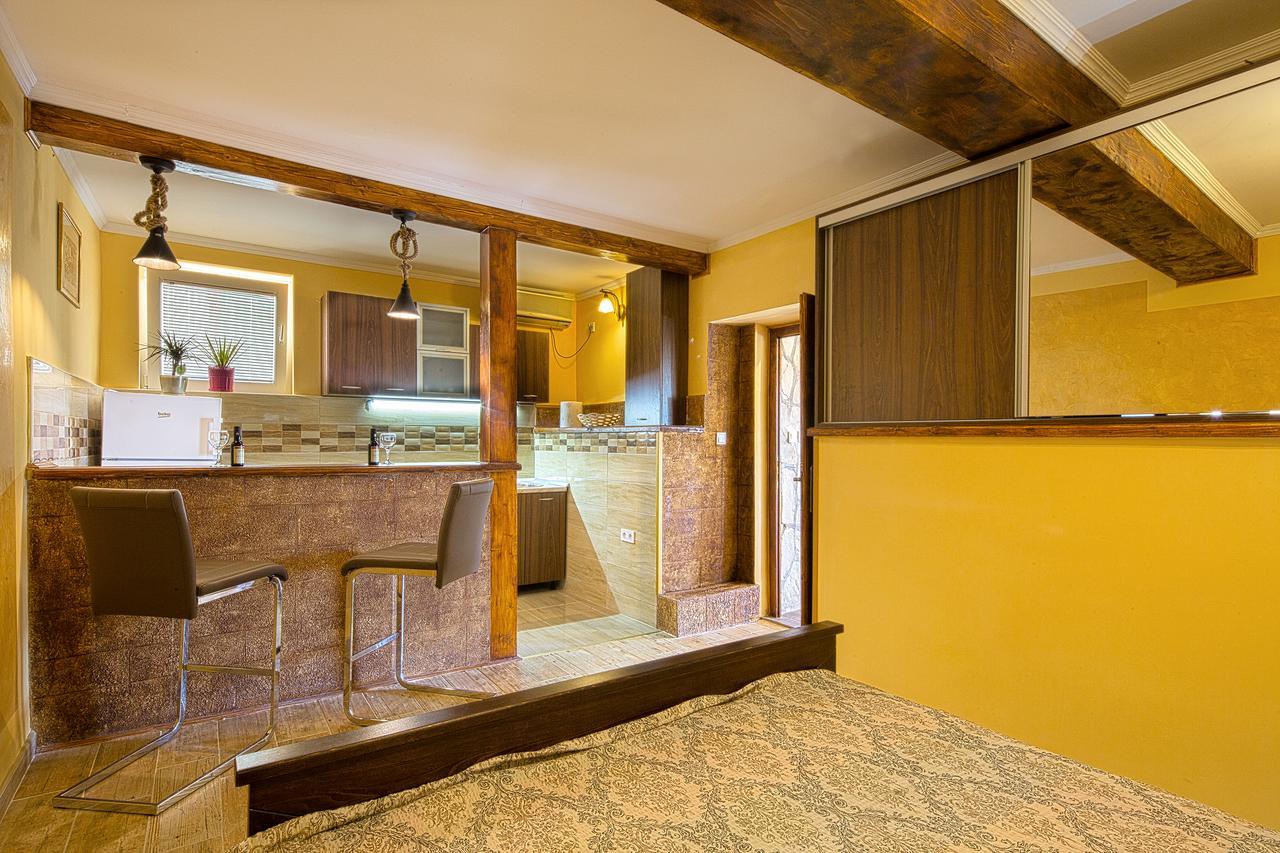 Apartman Kunjic Kotor Regione Esterno foto