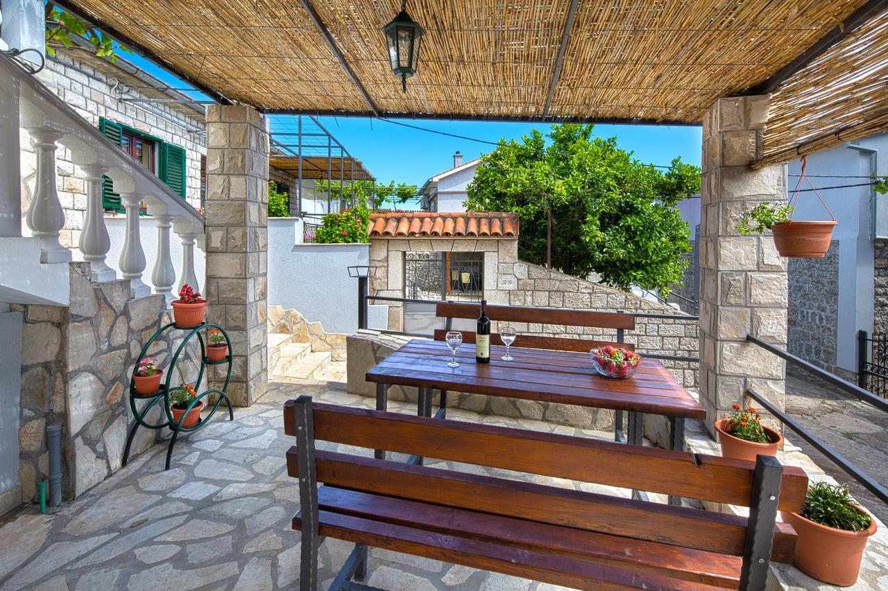 Apartman Kunjic Kotor Regione Esterno foto