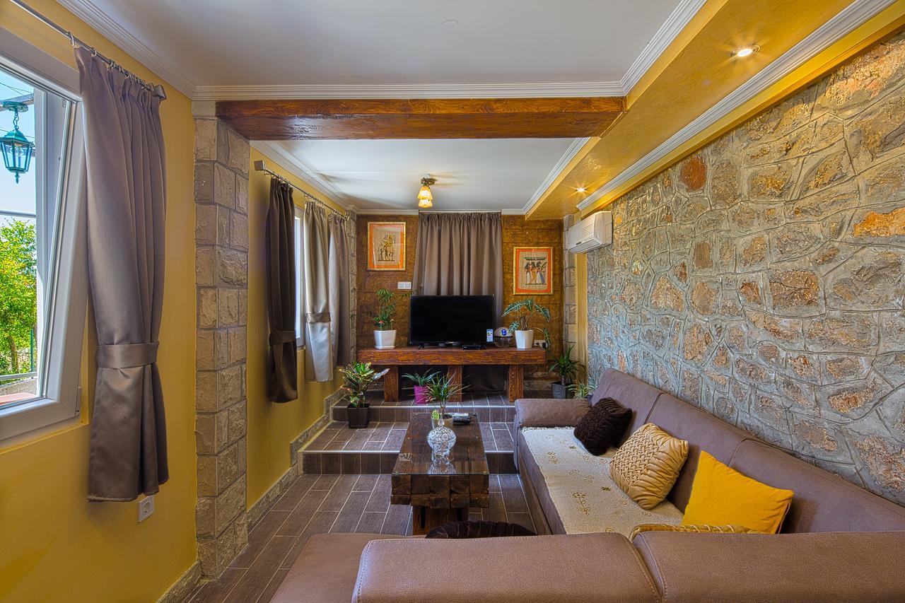 Apartman Kunjic Kotor Regione Esterno foto