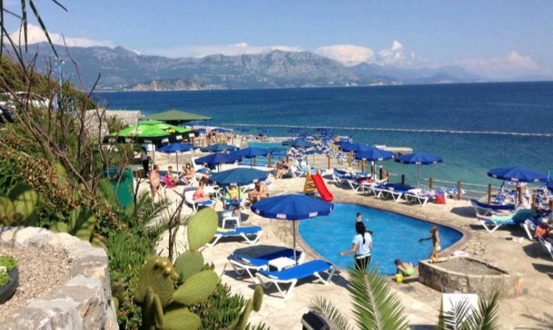 Apartman Kunjic Kotor Regione Esterno foto